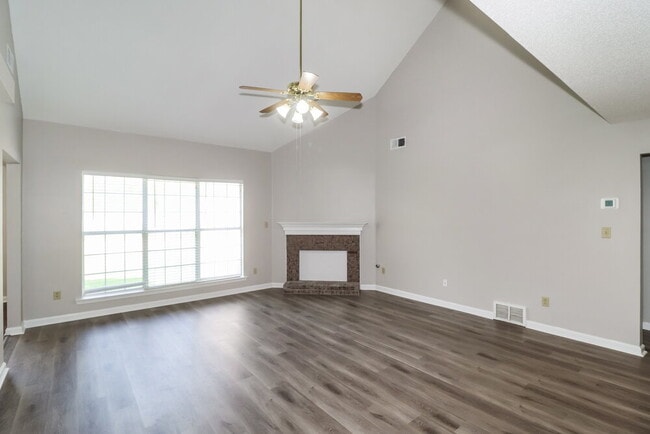 Foto del edificio - 11196 Hidden Meadows Cove