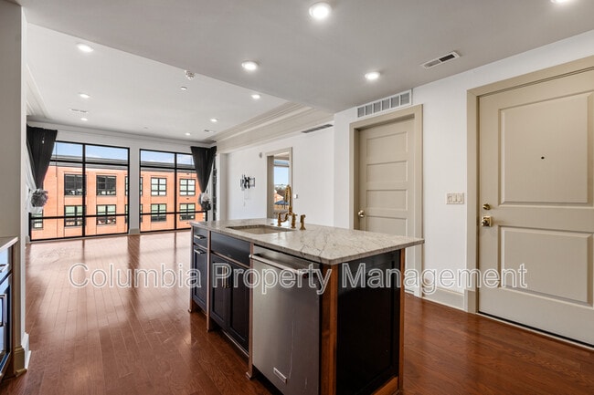 Building Photo - 1301 H St NE