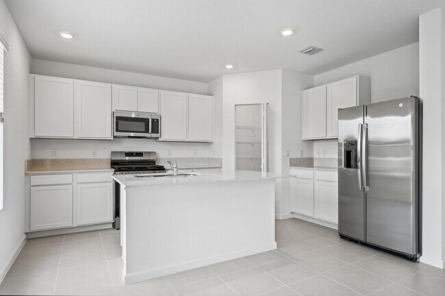 Foto del edificio - 10485 NW Suncrest Lp