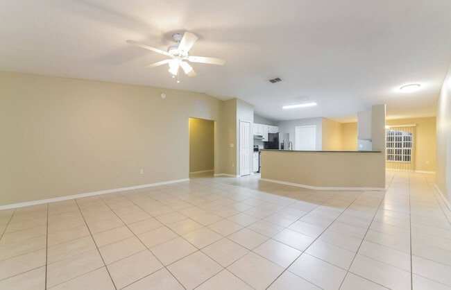 Foto del edificio - 920 W Lake Cannon Dr NW