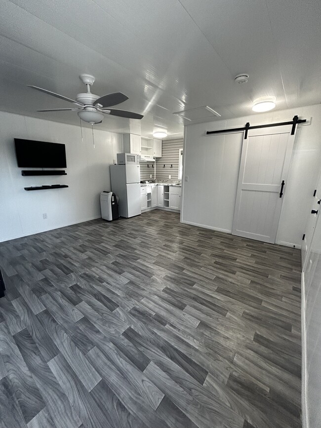 Building Photo - 30161 Westbrook Dr