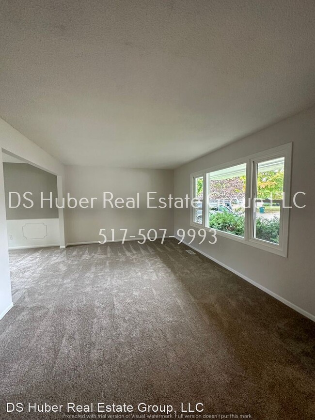 Foto del edificio - 3 br, 1.5 bath House - 3501 Sandhurst Drive