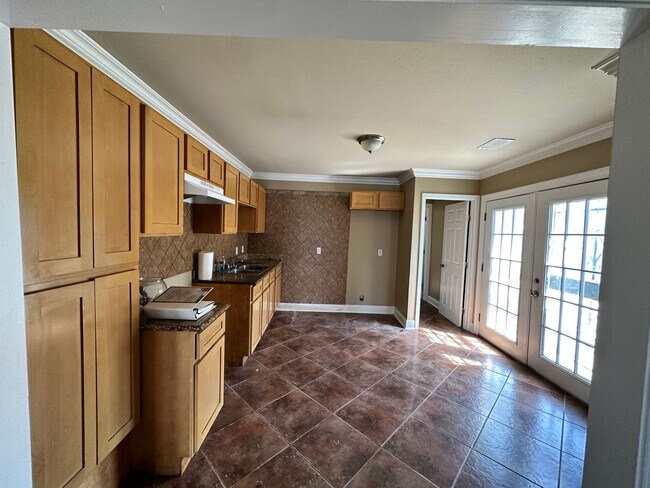 Foto del edificio - Lovely 4 Bedroom Home