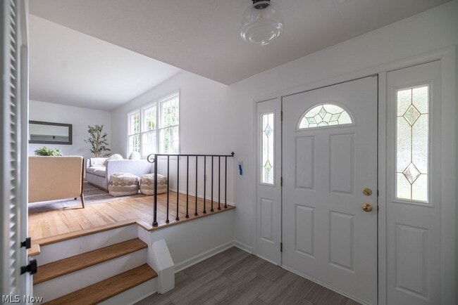Building Photo - 2445 Olentangy Dr