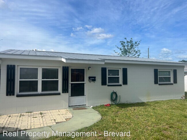 Building Photo - 4 br, 2 bath House - 304 Crown Blvd