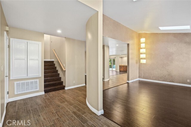 Building Photo - 1743 Vista Del Valle Dr
