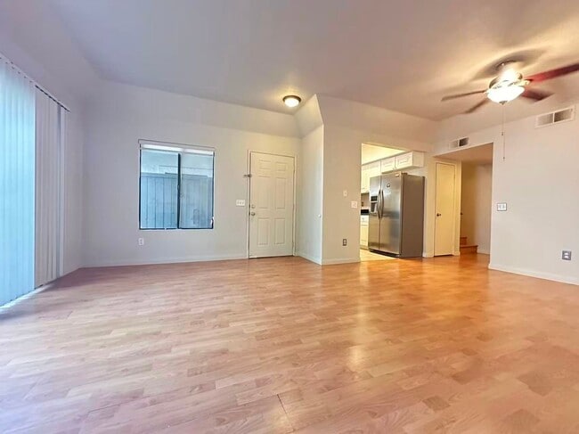 Building Photo - 2 BEDROOM HOME FOR LEASING IN Diamond Bar