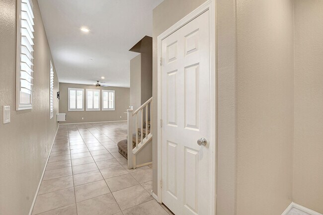 Foto del edificio - 3017 Termini Ave