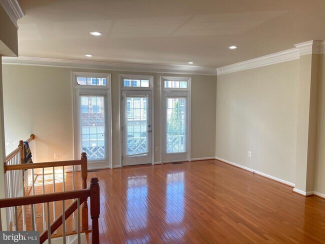 Foto del edificio - 4626 Carisbrooke Ln