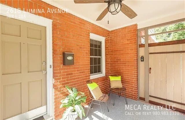 Building Photo - 2618 Lumina Ave