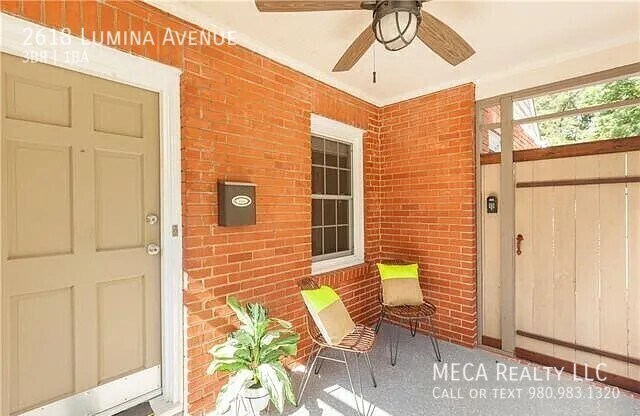 Foto del edificio - 2618 Lumina Ave