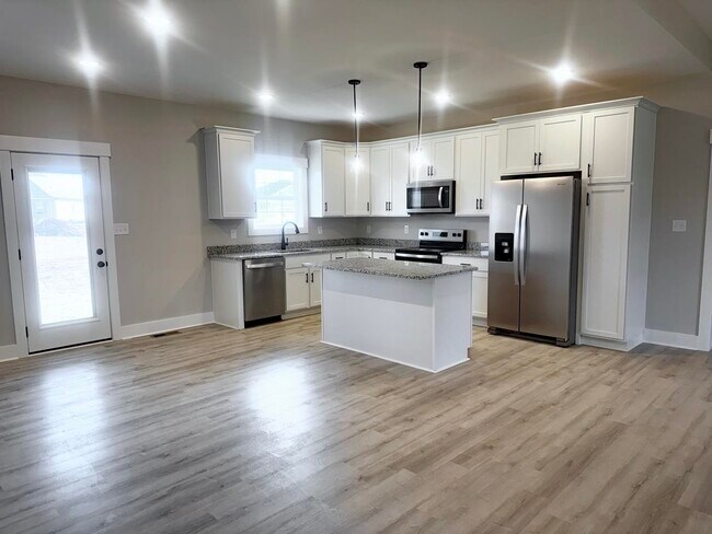 Building Photo - 1411 Sagecrest Ct