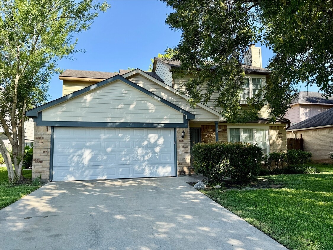 Primary Photo - 10718 Nobility Dr