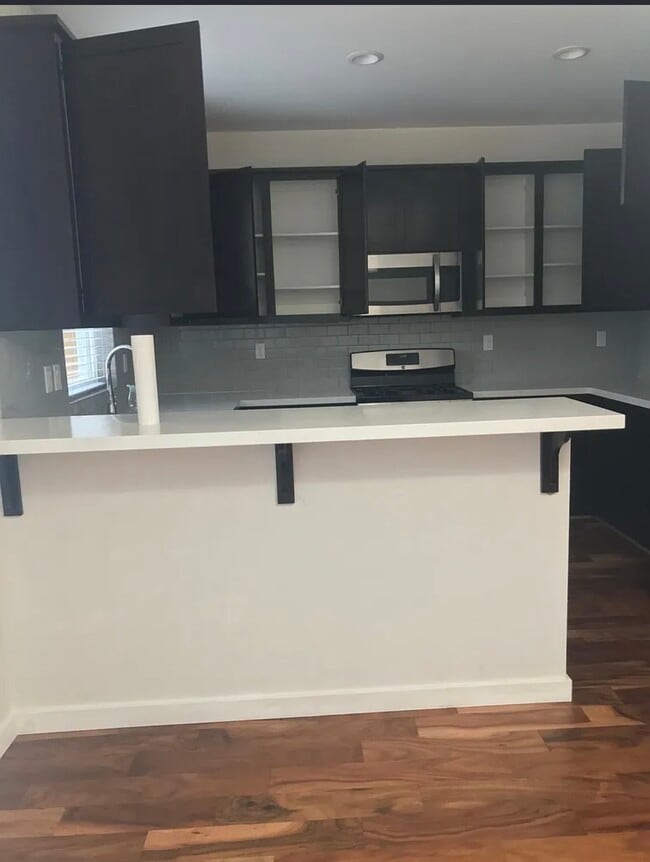 Building Photo - 2316 Dancing Penny Way