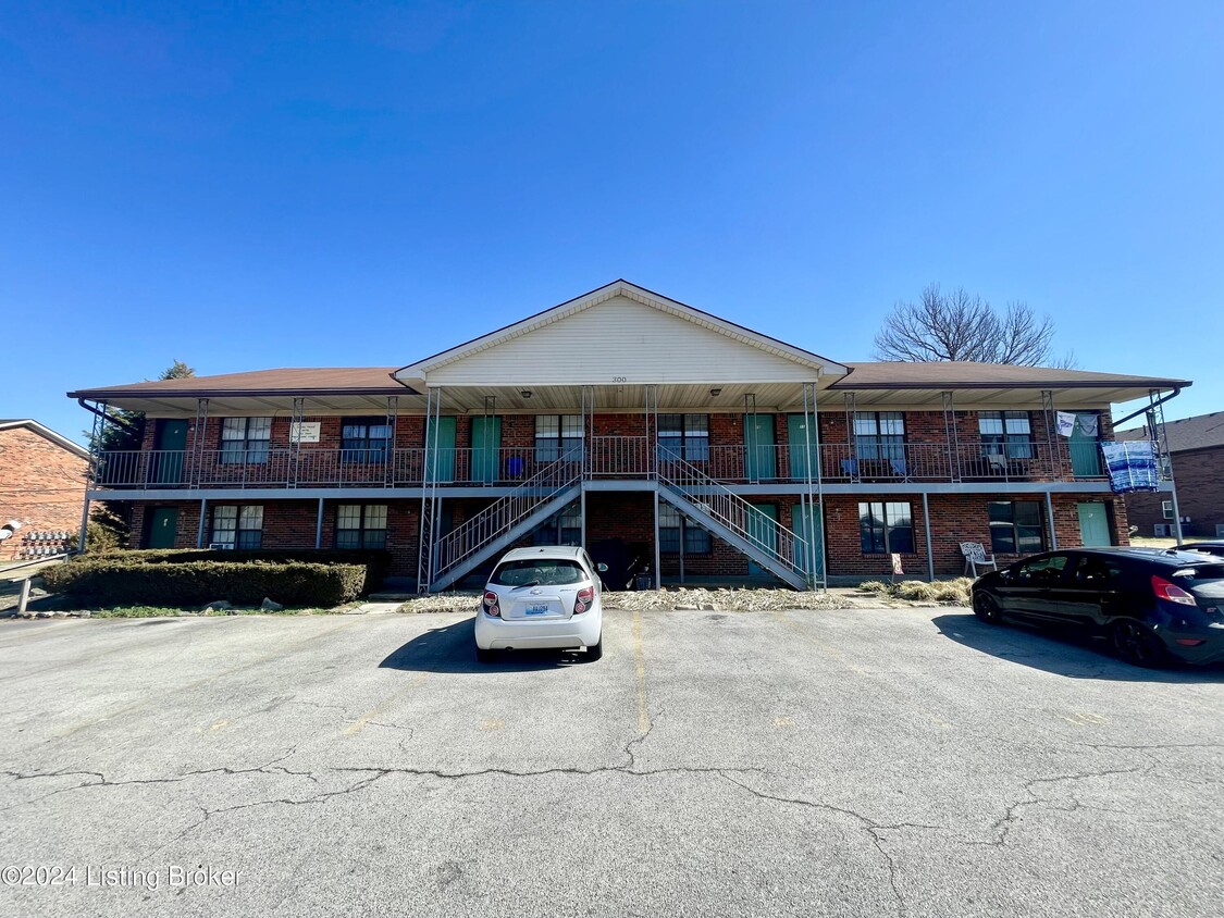 Primary Photo - 260 Faro Ct