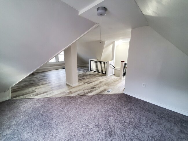Foto del edificio - 402 Huntington St