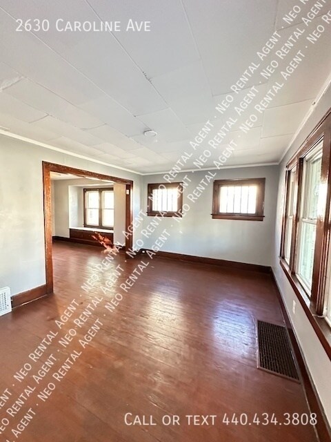 Building Photo - 2630 Caroline Ave