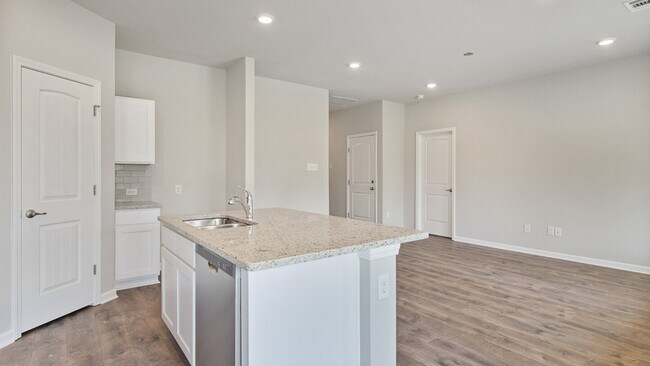Foto del edificio - 3600 Mill Crest Rd