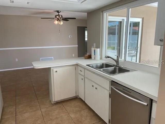 Foto del edificio - 3654 Pin Oaks St