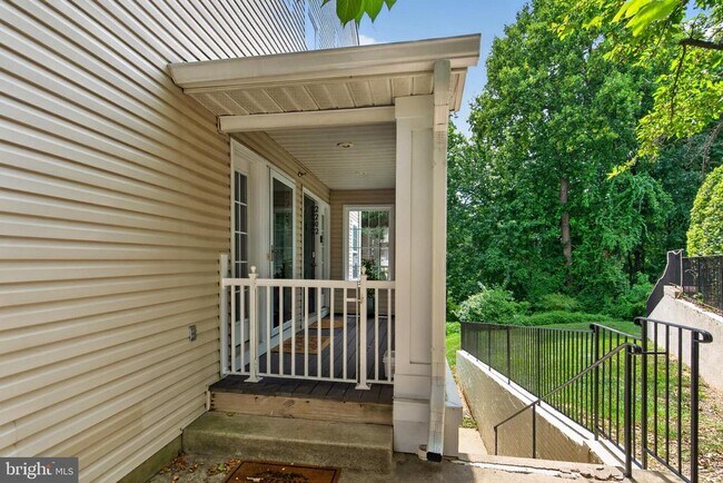 Foto del edificio - 6607 Thackwell Way