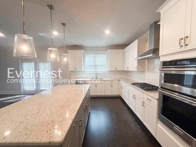 Foto del edificio - 309 Caledonia Ct