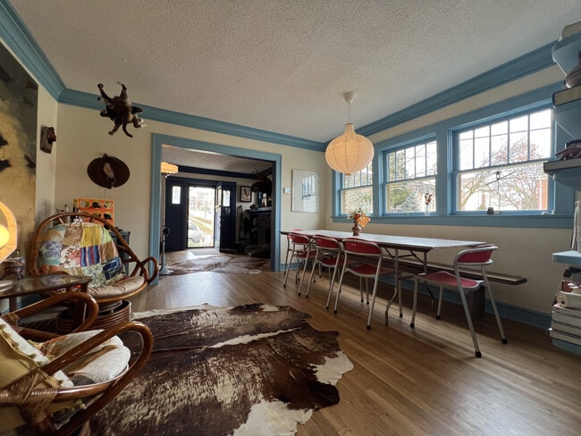 Building Photo - 5101 Grand Ave