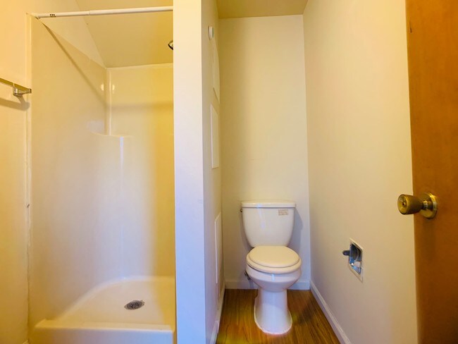 Foto del edificio - Lovely 2-level 2br/2ba apt