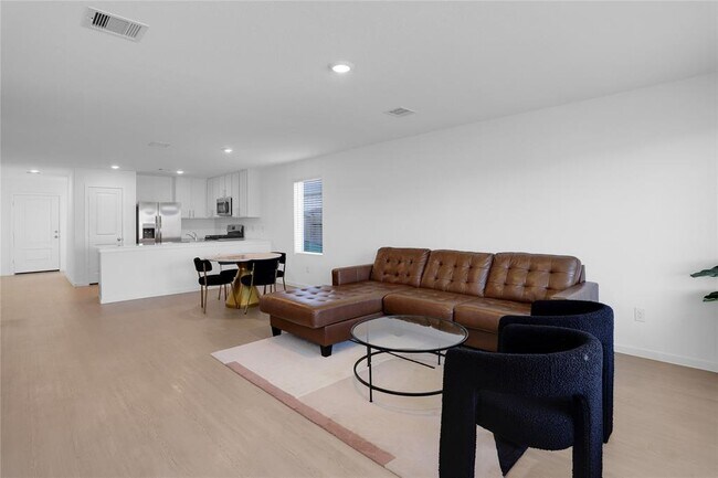 Foto del edificio - 26730 Red Sunset Maple Ln