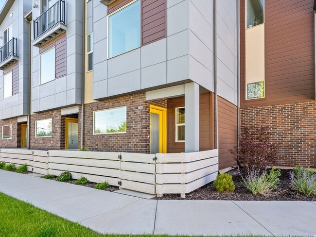 Building Photo - 4136 Winder Ln