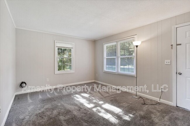 Building Photo - 7268 Stokes Dr