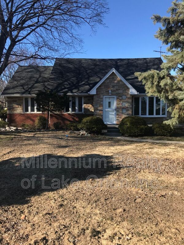 Foto principal - 22031 Lester St