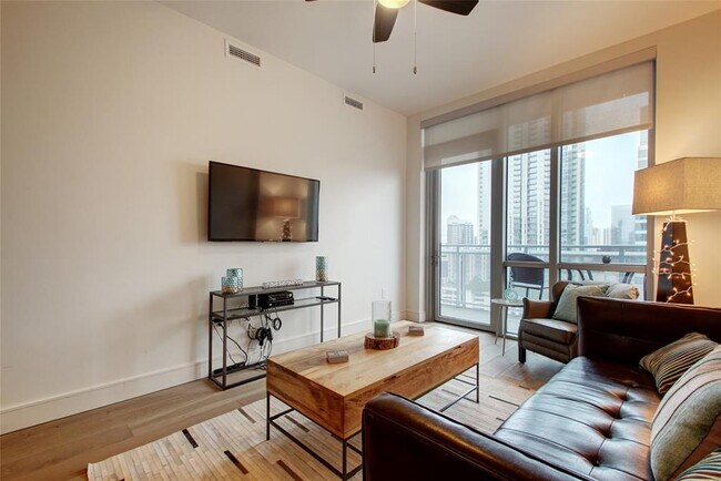 Foto del edificio - 222 West Ave