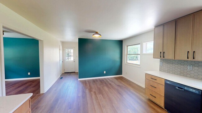 Foto del edificio - 424 Bridge View Ln