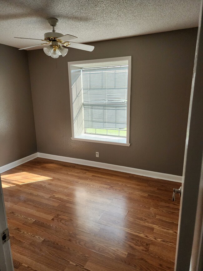 37 Duffy St, Westwego, LA 70094 House Rental in Westwego, LA