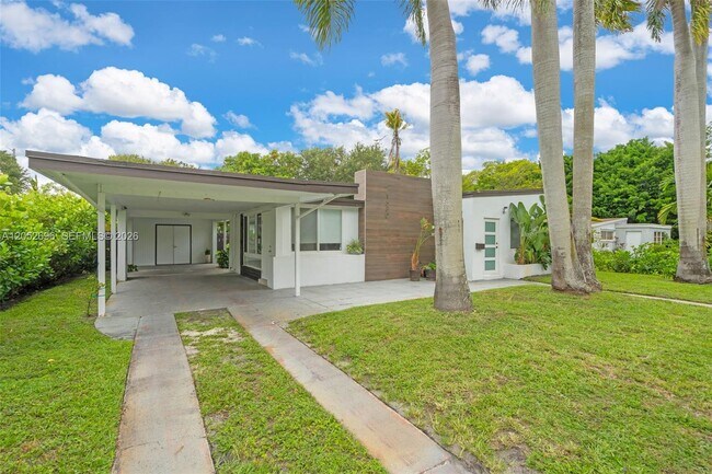 Foto del edificio - 1580 NE 139th St