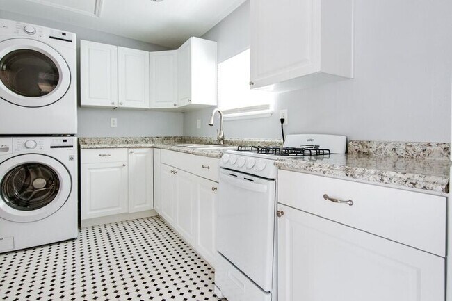 Foto del edificio - 1033 Cumberland St