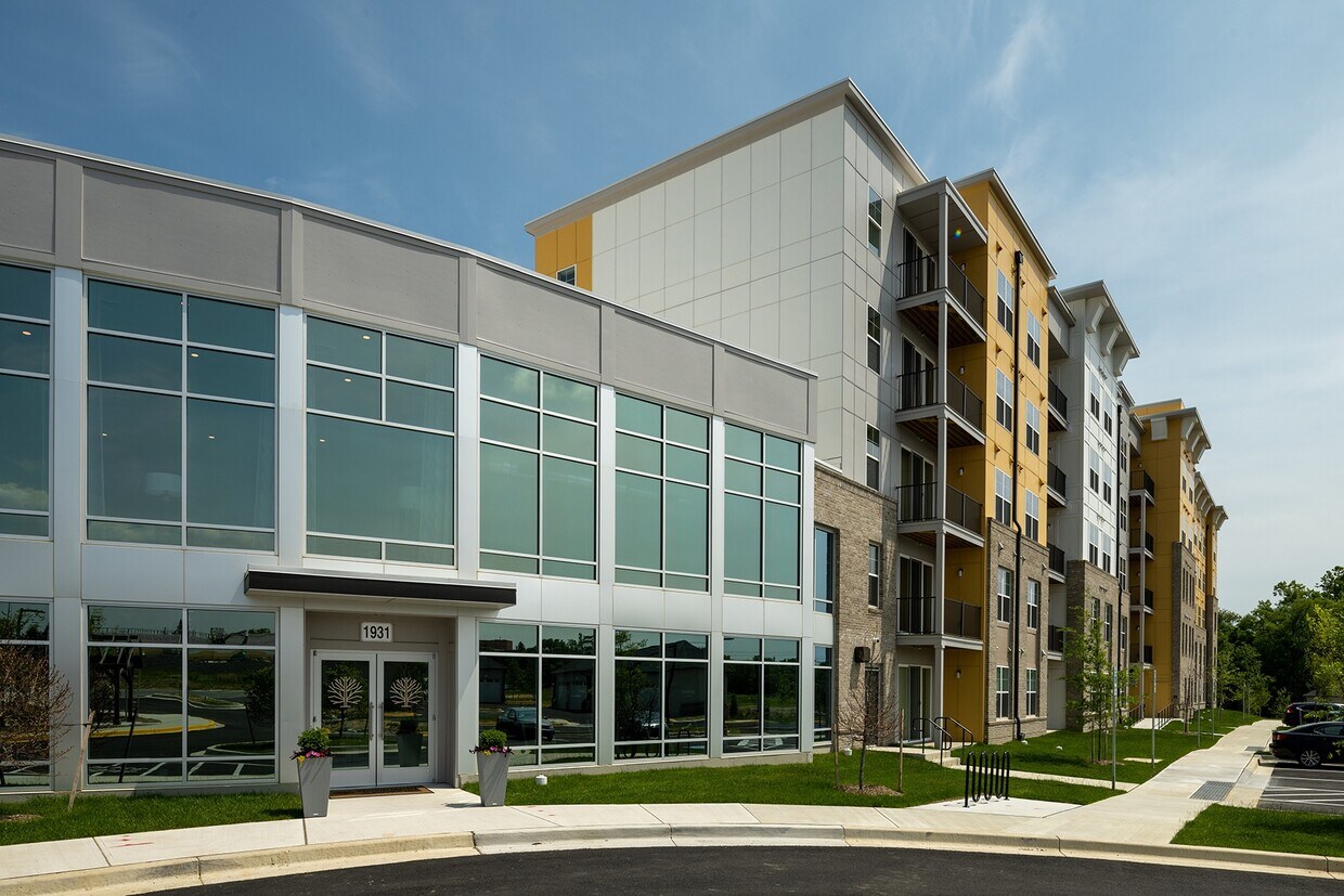 Woodmore Grand 1931 Grand Way Blvd Bowie, MD Apartments for Rent in