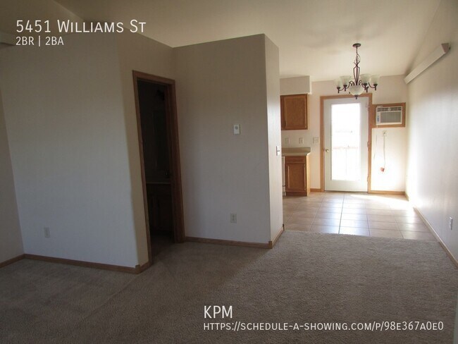 Building Photo - * PENDING APPLICATION * 2 BEDROOM | 1 1/2 ...