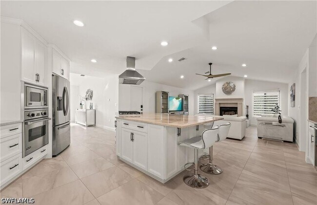 Foto del edificio - 2307 Queens Way