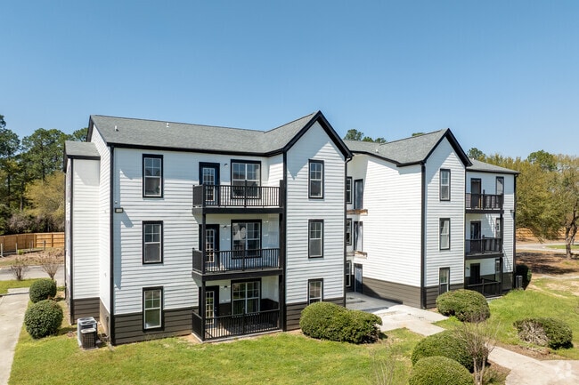 Building Photo - The Townsend