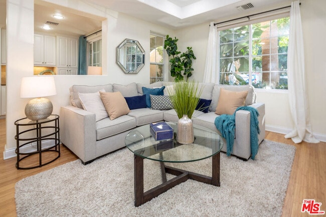 Foto del edificio - 12975 Agustin Pl