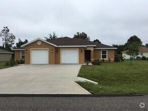 Building Photo - 19 Buttonbush Ln