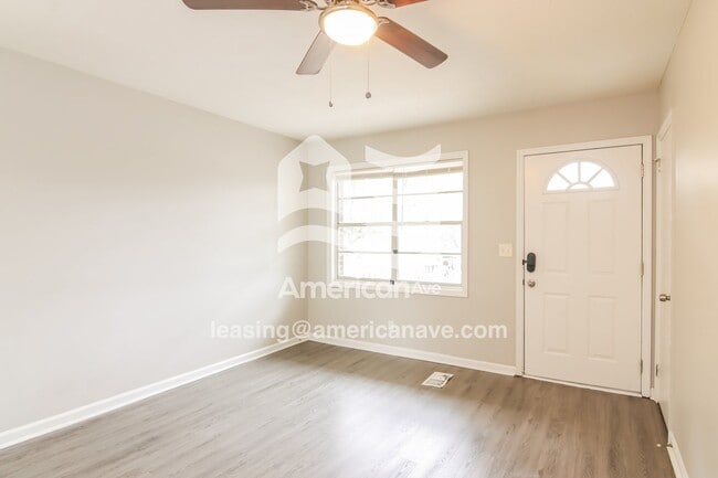 Building Photo - 4718 Marino St