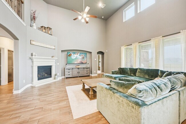 Foto del edificio - 2406 Harborwood Ct
