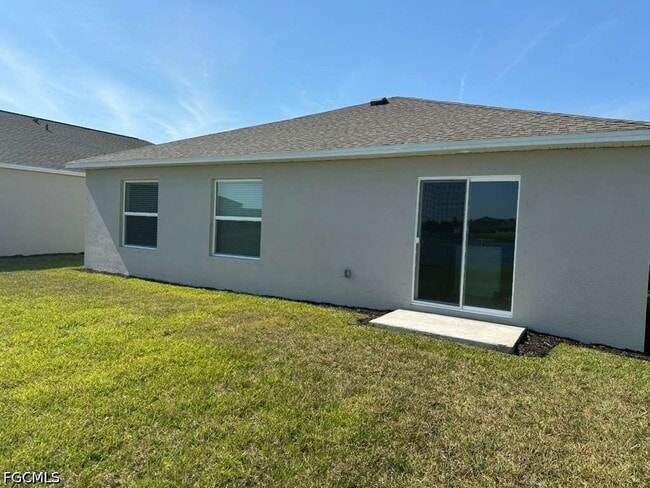 Building Photo - 11918 Savanna Lks Blvd