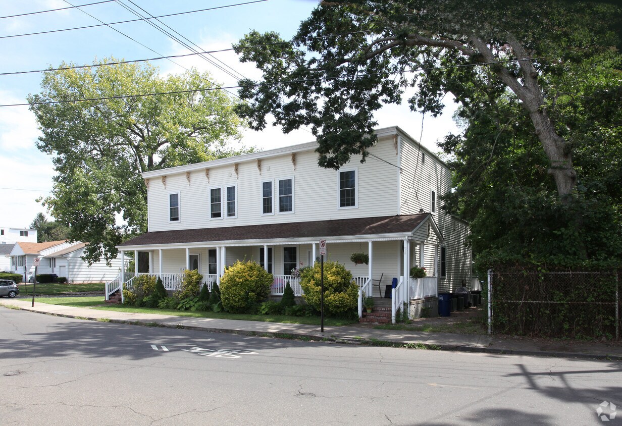 Foto del edificio - 235 Lighthouse Rd