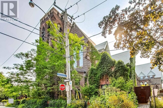 Building Photo - 40 Westmoreland Ave