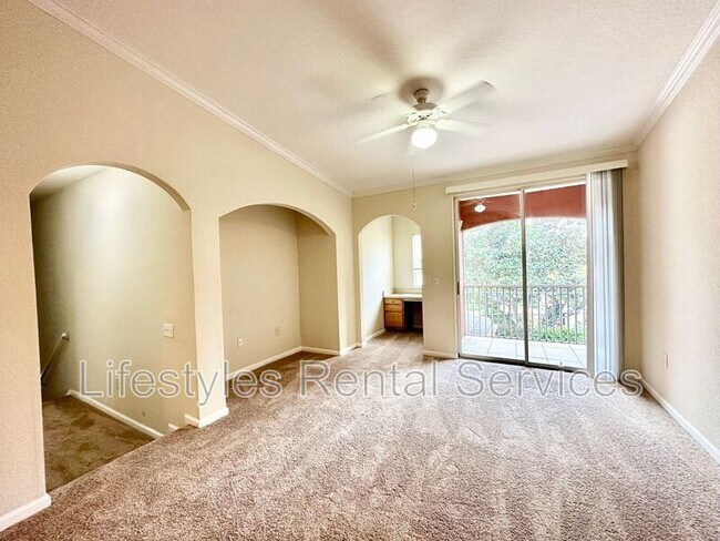 Foto del edificio - 10075 Gate Pkwy N