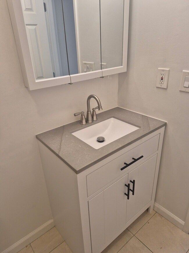 Building Photo - 7870 Camino Jonata