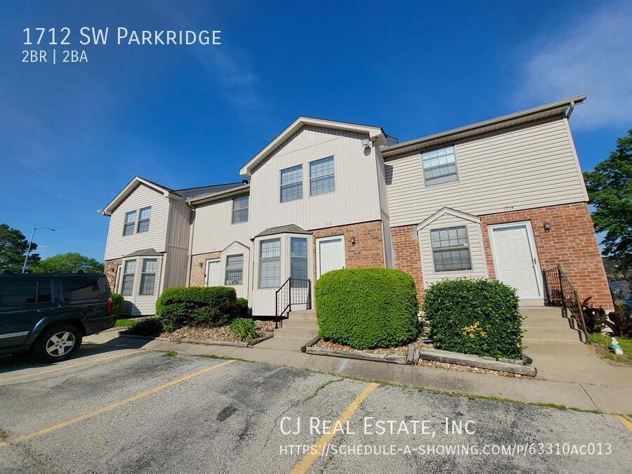 Primary Photo - 1712 SW Parkridge-